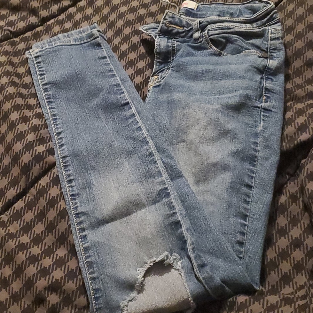 Light Ripped Jeans - Picture 1 of 1